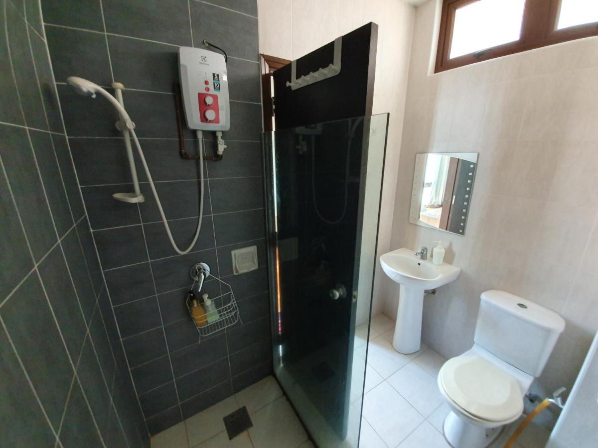 Ferienwohnung Eden Cosy Living Batu Feringgi Exterior foto