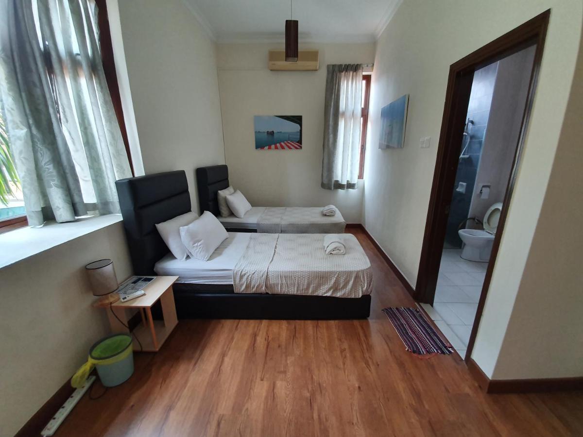 Ferienwohnung Eden Cosy Living Batu Feringgi Exterior foto