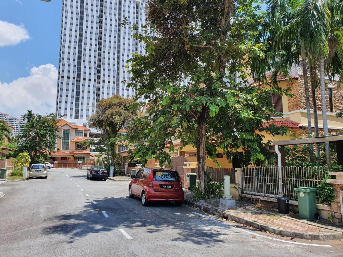 Ferienwohnung Eden Cosy Living Batu Feringgi Exterior foto
